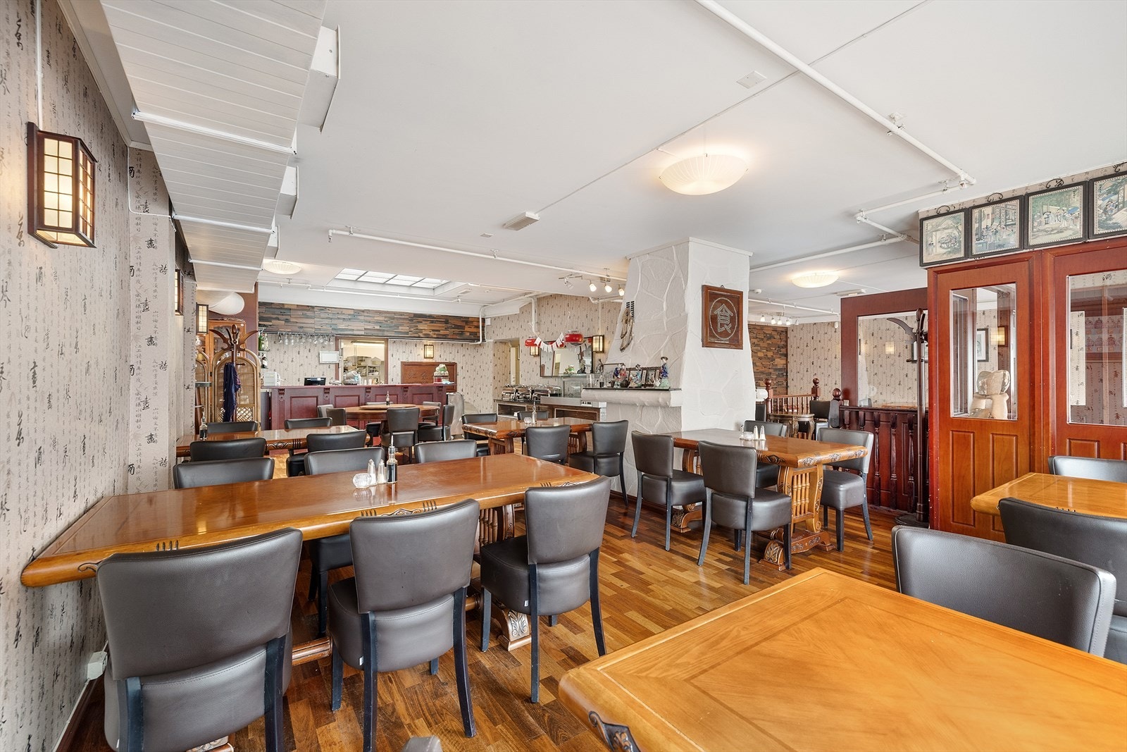 Restaurantlokale med god synlighet i Fjordgata Galleribilde