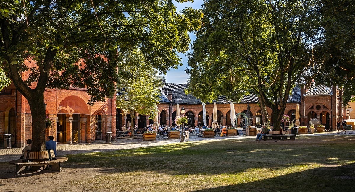 Kirkeristen - nærområdet byer på hyggelige spisesteder Galleribilde