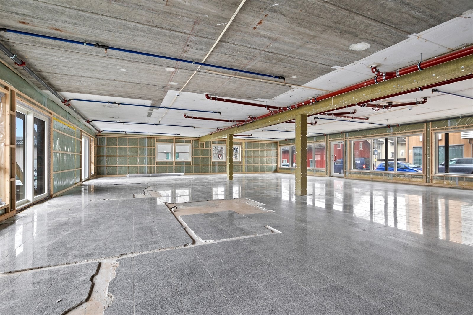 016.jpg Galleribilde