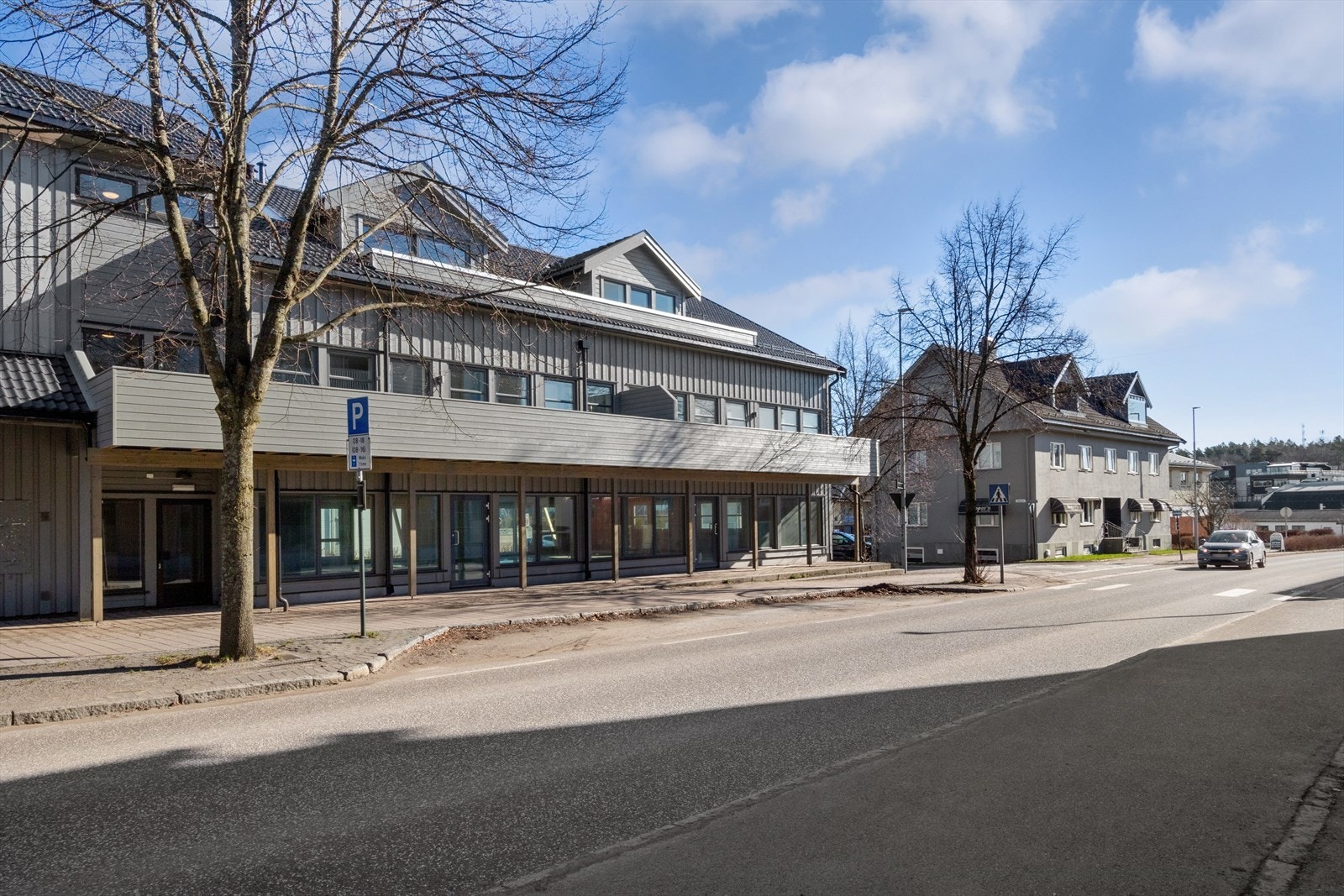 010.jpg Galleribilde