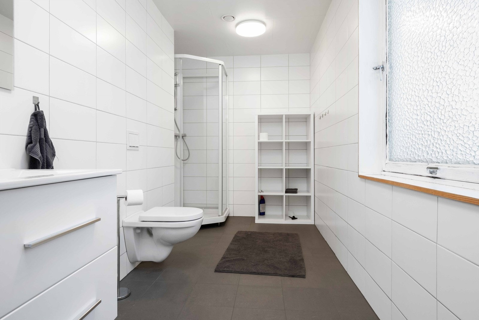 056.jpg Galleribilde