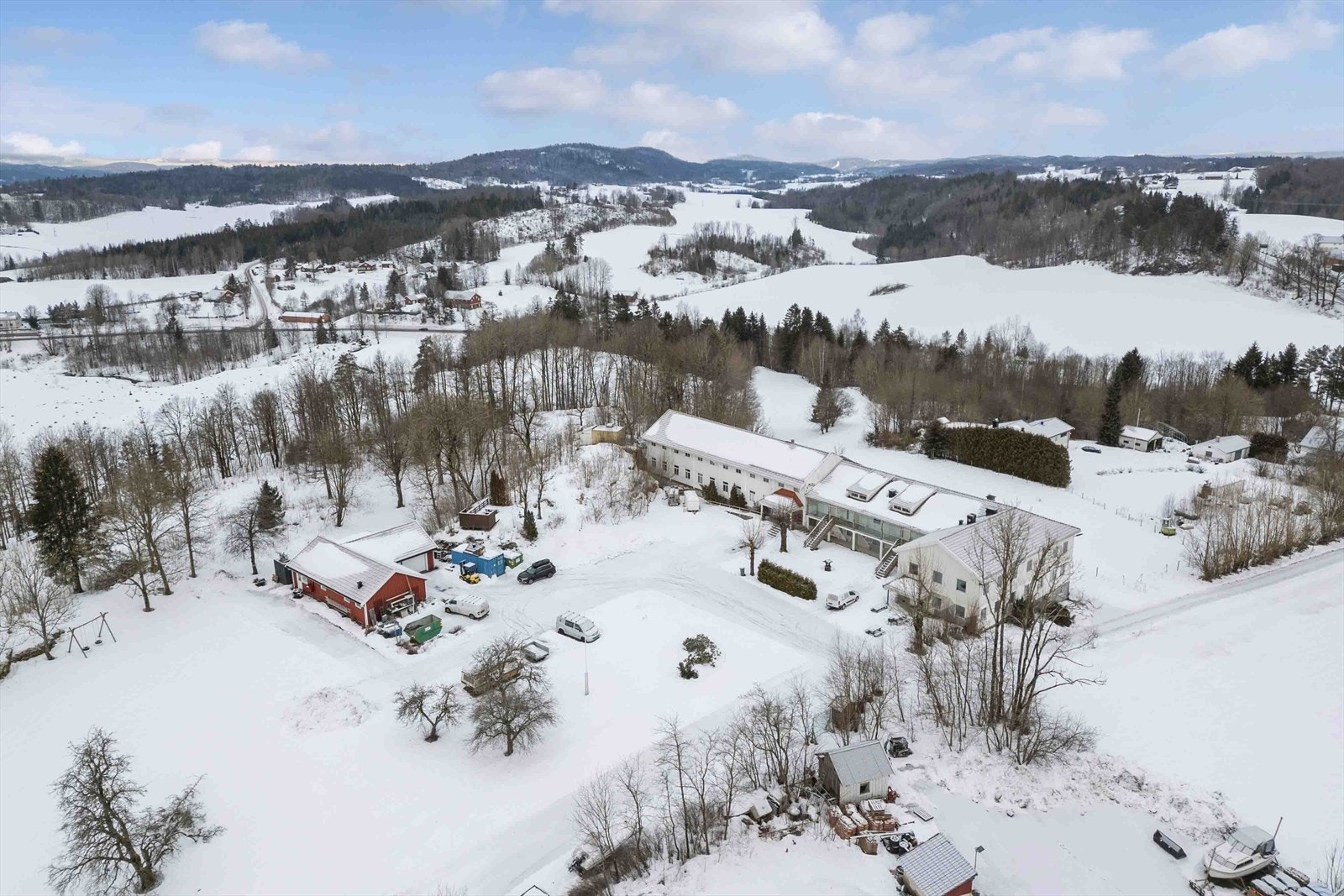 003.jpg Galleribilde