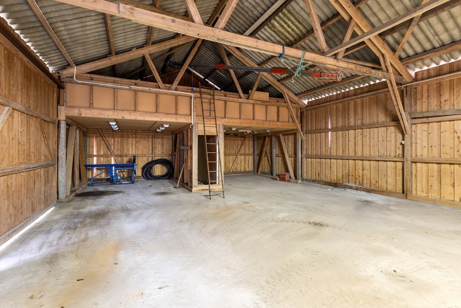 Vognskjul innvendig Galleribilde