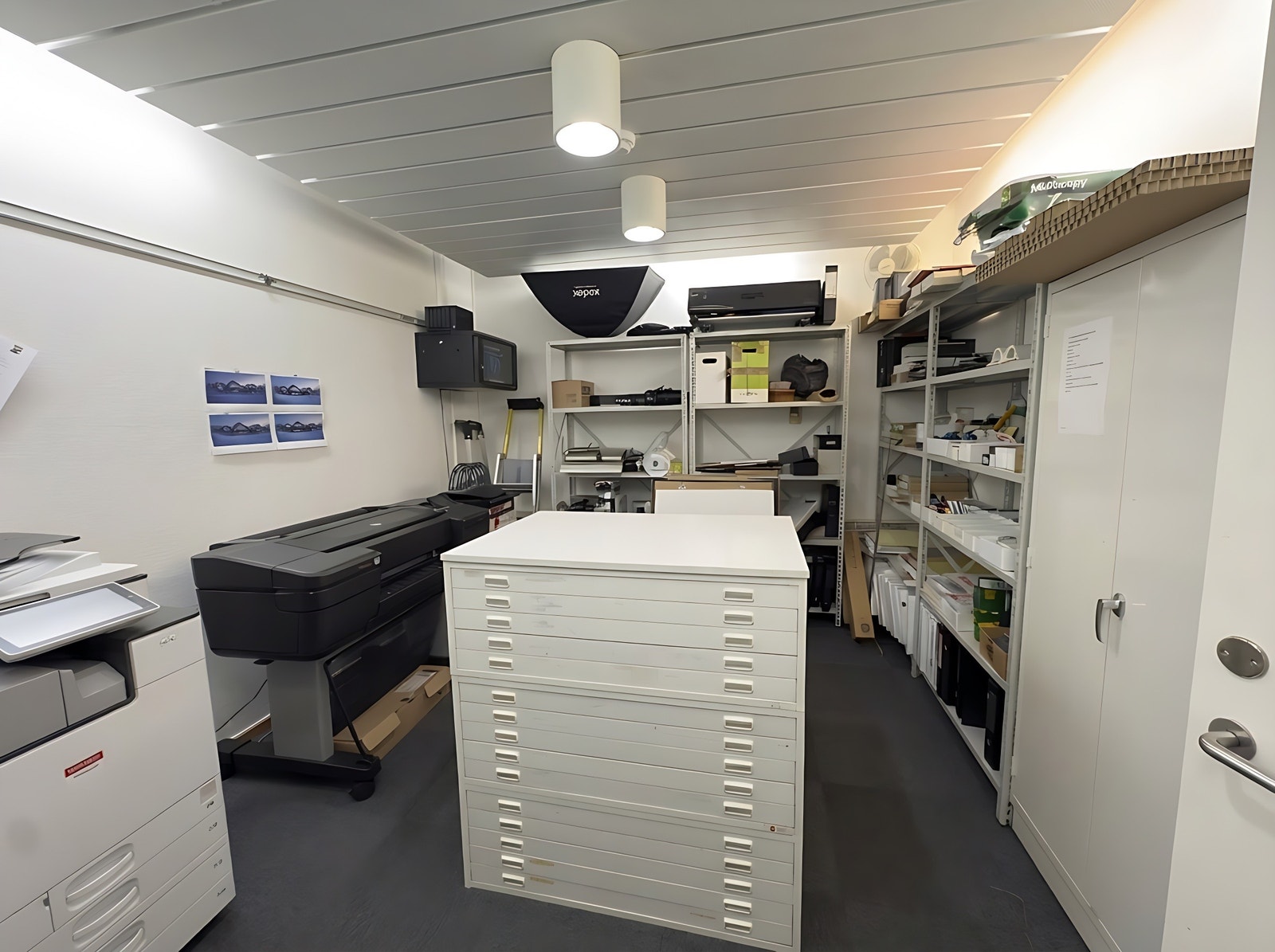 Lager og printer Rom som kan bli til møterom Galleribilde