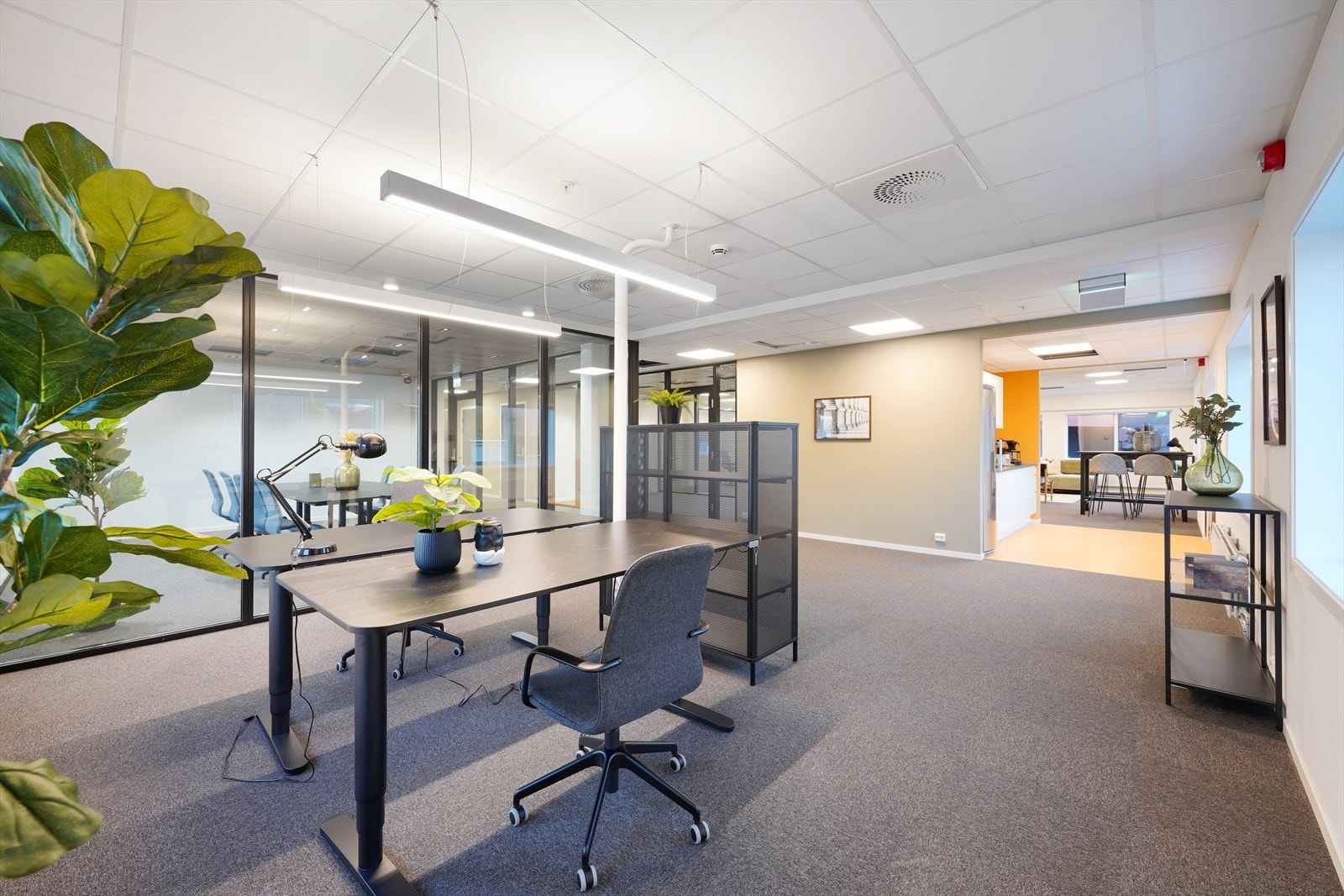 Kontorlokale ligger i byggets 3. etasje. Galleribilde