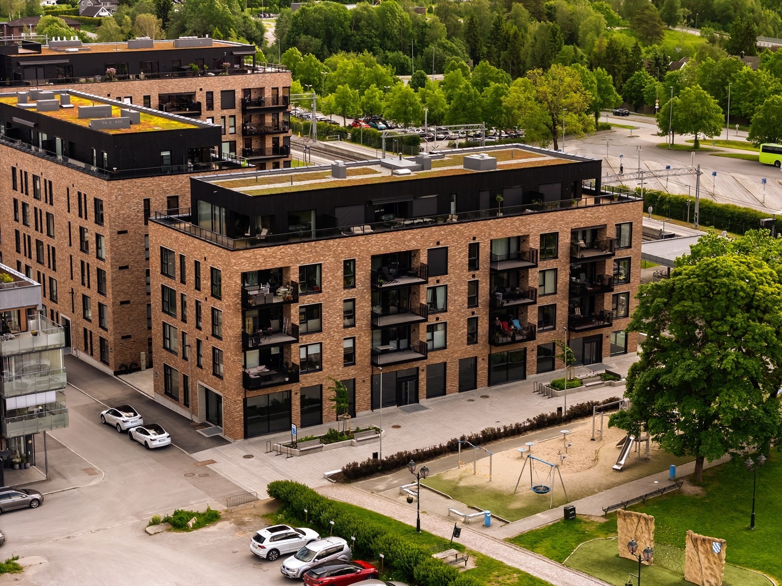 Lokalet ligger i første etasje i boligprosjektet Meierihagen og har svært gode profileringsmuligheter mot byen Galleribilde