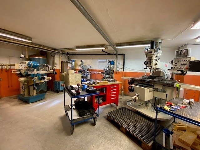 Industri og produksjon.jpg Galleribilde