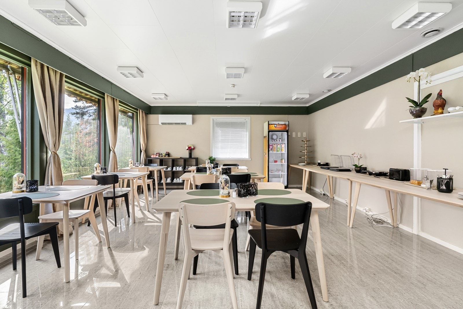 spisestue04.jpg Galleribilde