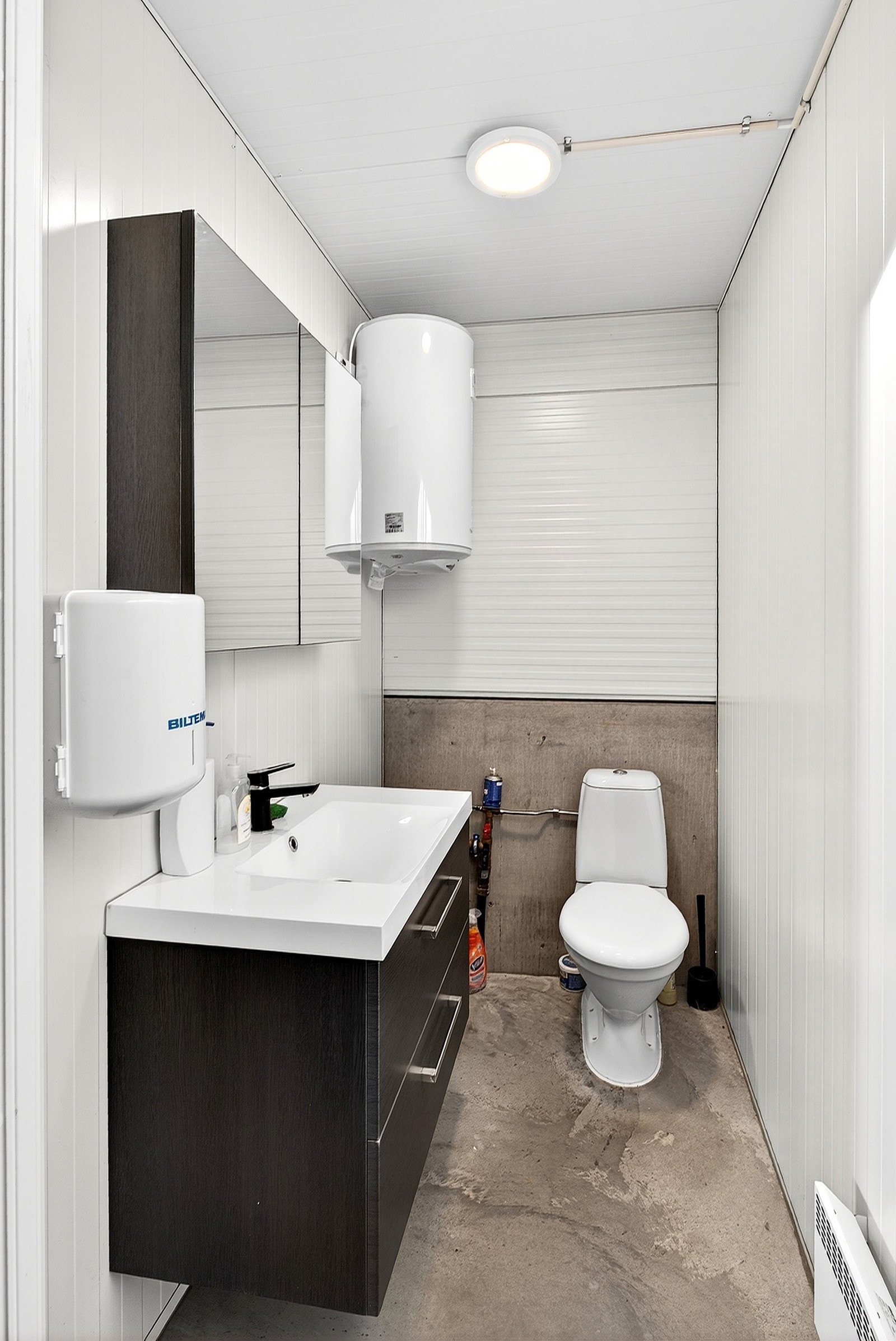 Den ene delen er i dag innredet med toalett. Galleribilde