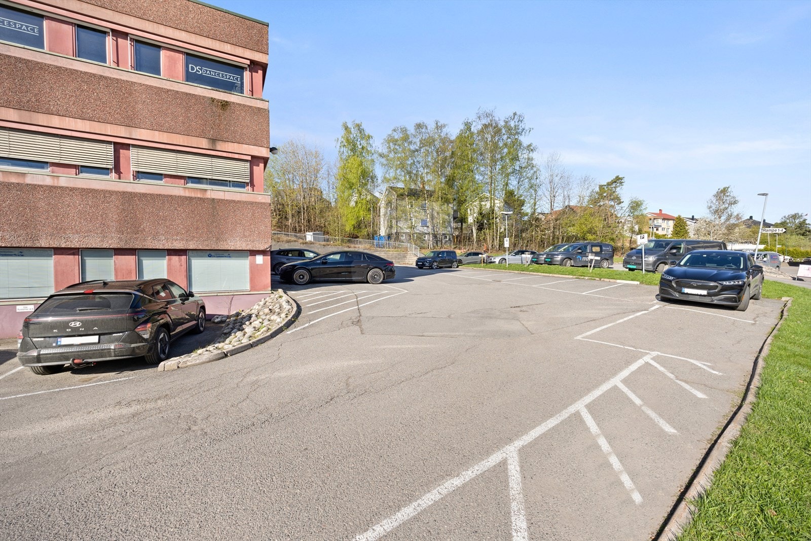 Oluf Onsums vei 9 Galleribilde