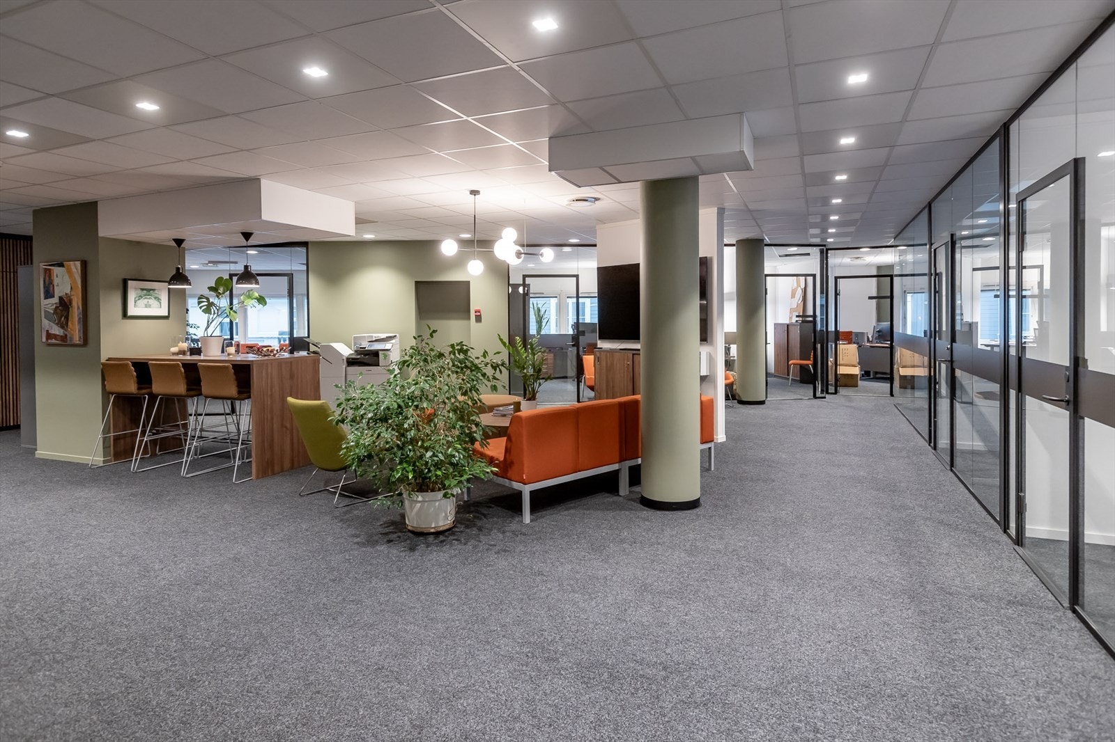 Violgata-8 fra en av byggets øvrige leietakere Galleribilde