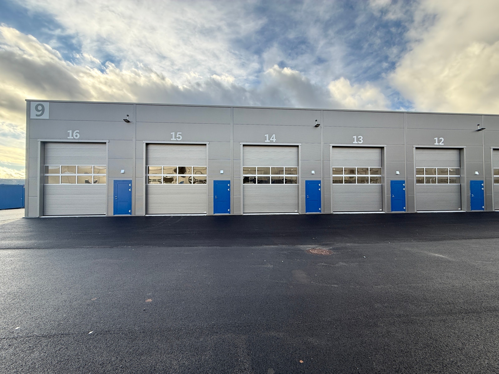 Fra tilsvarende bygg på Fiskumparken Galleribilde