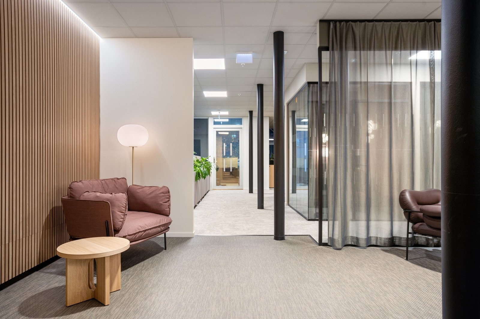 Bildet er fra nylig renovert lokale i eiendommen og viser mulig utforming og standard. Galleribilde