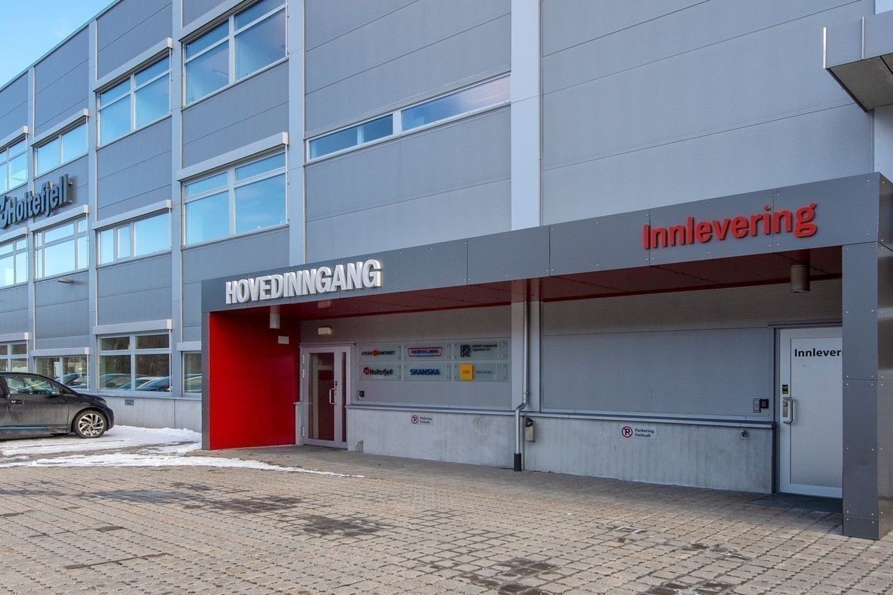 989_711380628.jpg Galleribilde