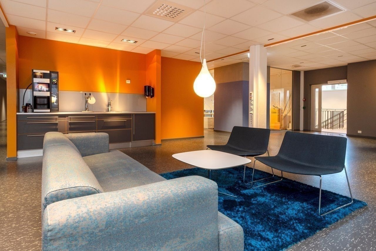 989_853054658.jpg Galleribilde