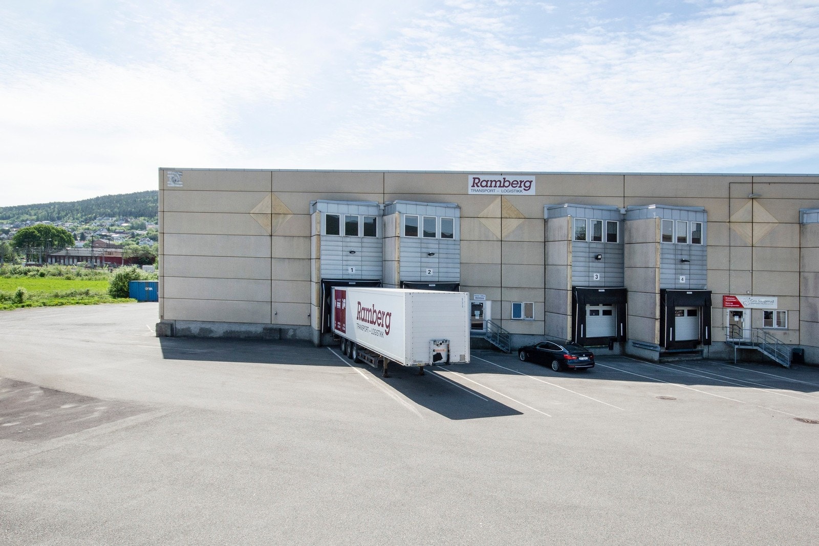 006_088_1283974551.jpg.jpg Galleribilde