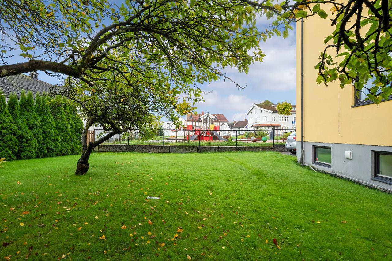 Pent opparbeidet hage Galleribilde