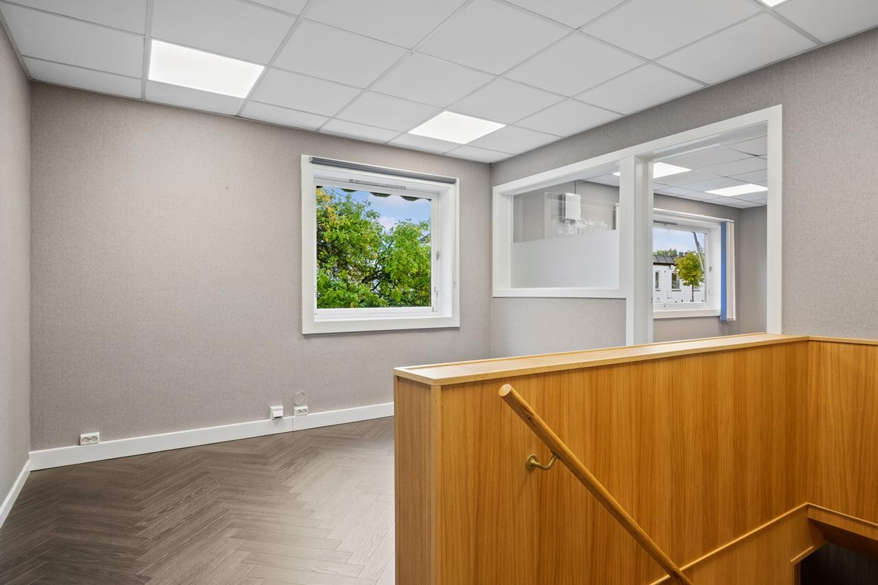 Ledige kontoralrealer for utleie/utvikling Galleribilde