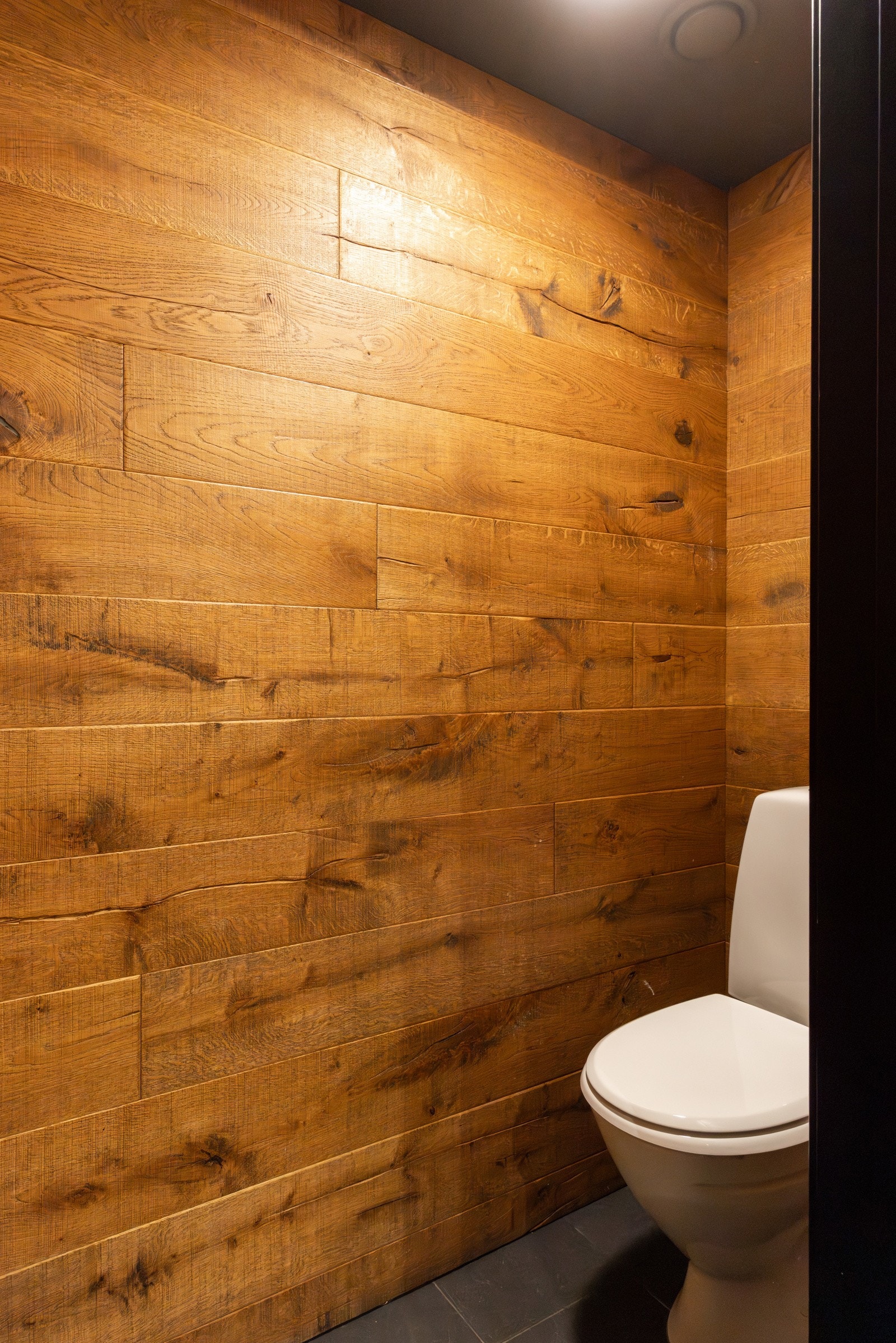 Toalett i underetasjen Galleribilde