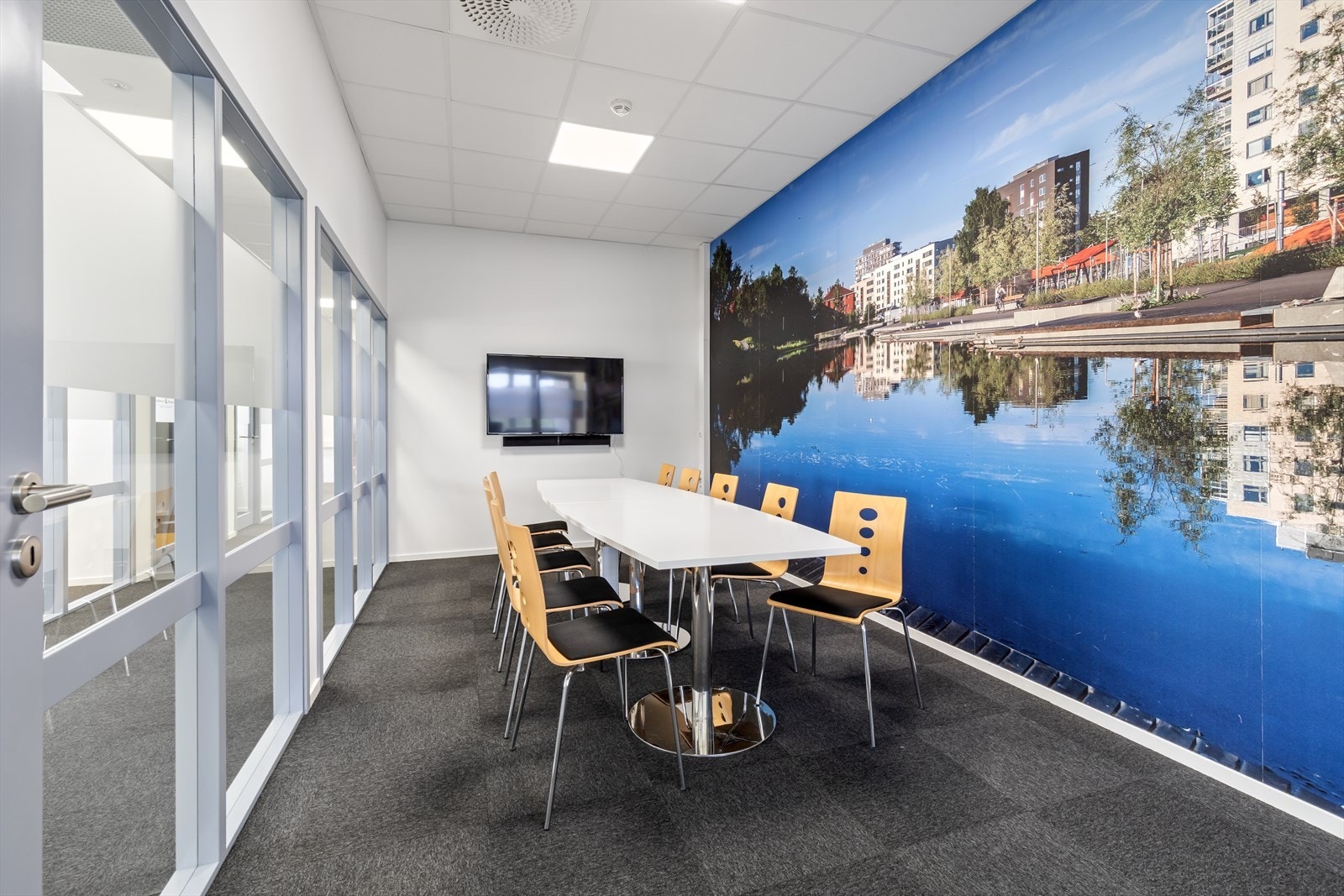 306407_3W1A0213.jpg Galleribilde