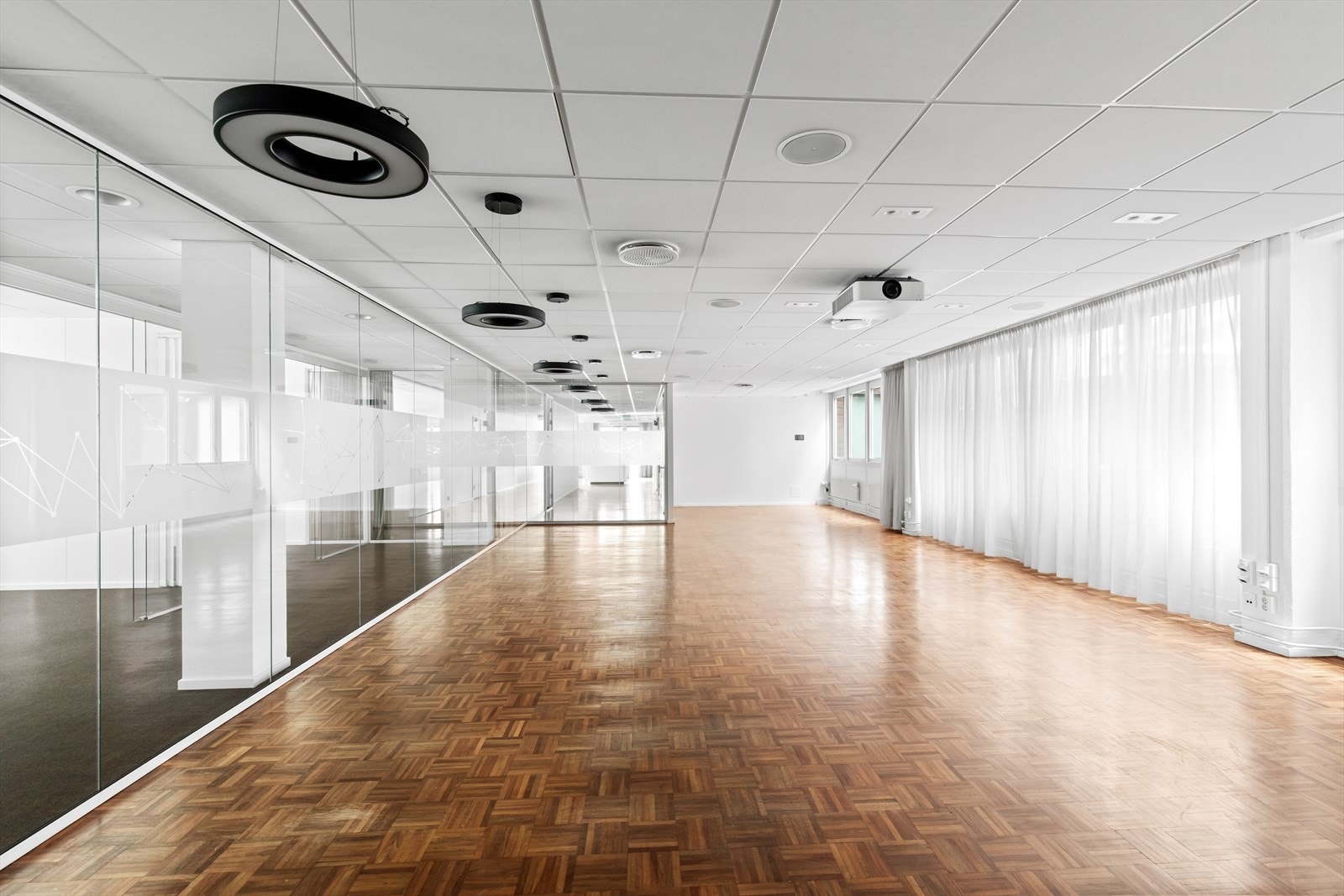 305531_3W1A9019.jpg Galleribilde