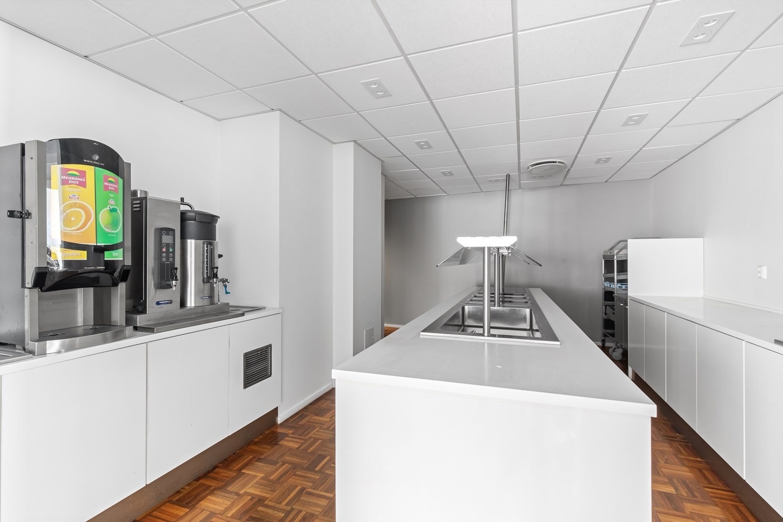 305531_3W1A9013.jpg Galleribilde