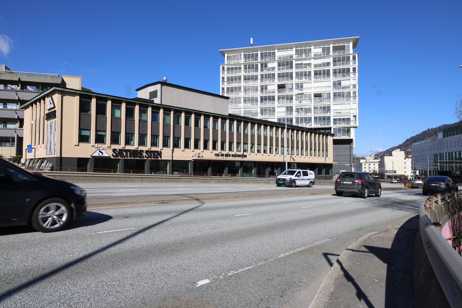 Fasade 57 - God eksponering ut mot Danmarksplass Galleribilde