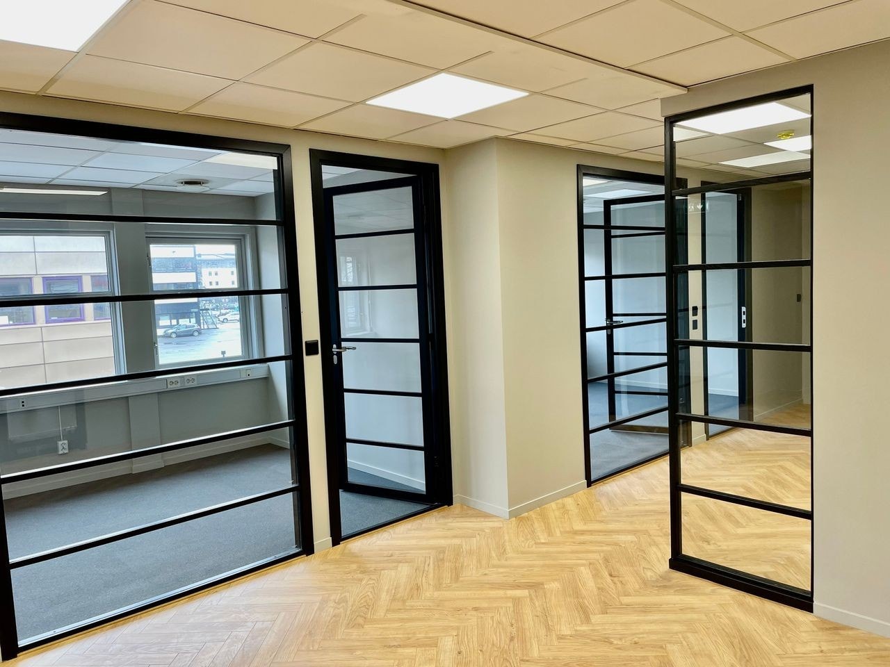 Romslige cellekontorer Galleribilde