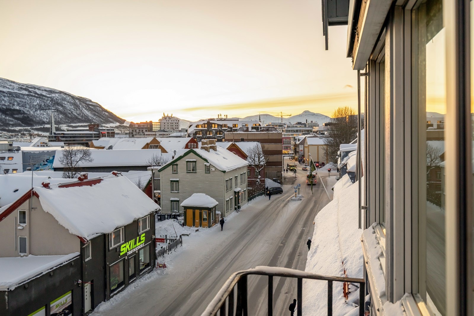 Nydelig utsikt mot sør fra en fransk balkong Galleribilde