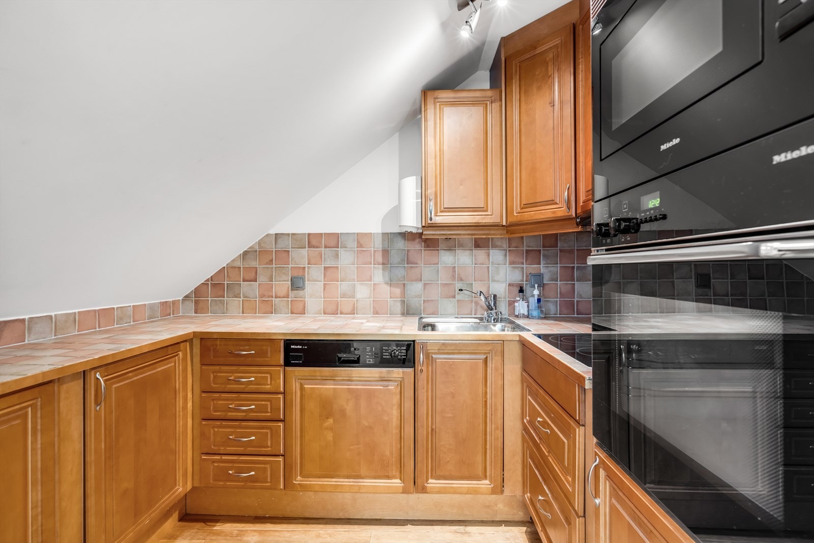 Velutstyrt kjøkken Galleribilde