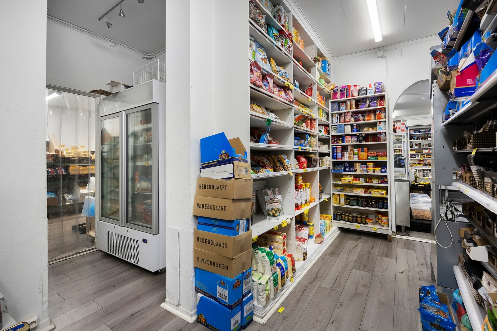 Fra butikklokalet. Galleribilde