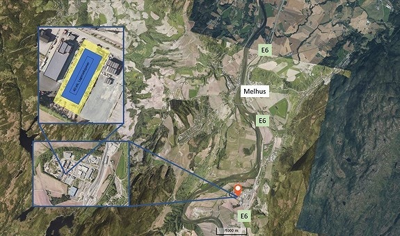 Illustrasjon med bygg og kart som viser nærhet E6 og Melhus Galleribilde
