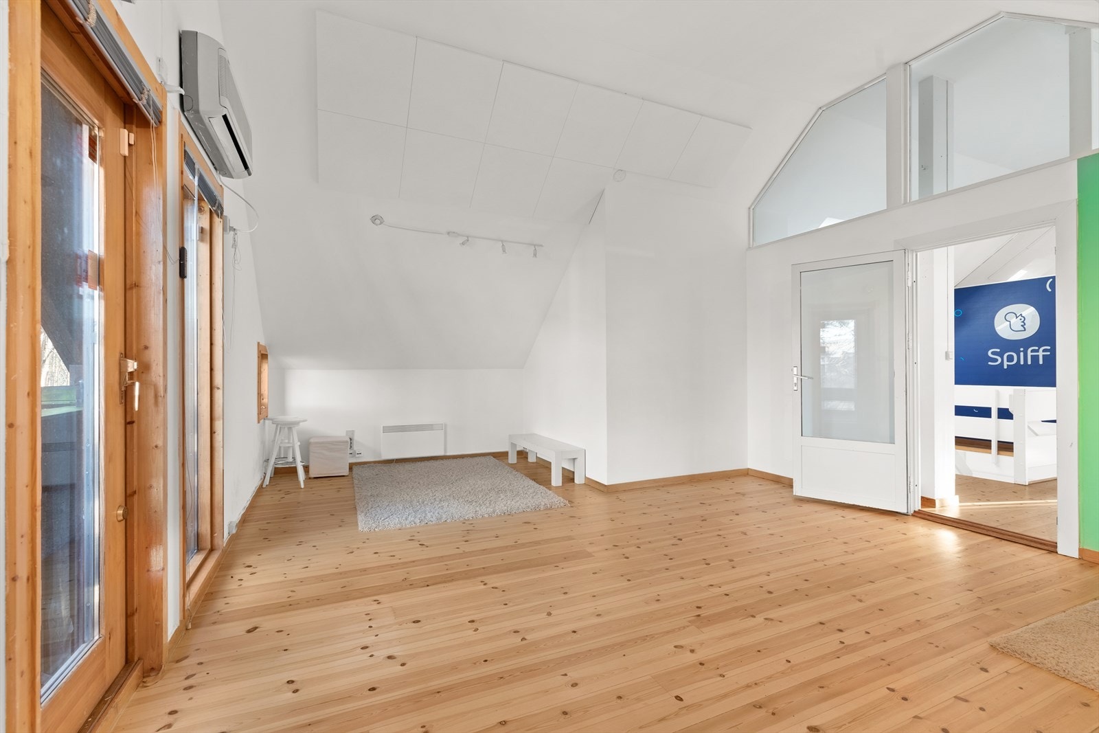 Kontor/landskap 2. etasje Galleribilde