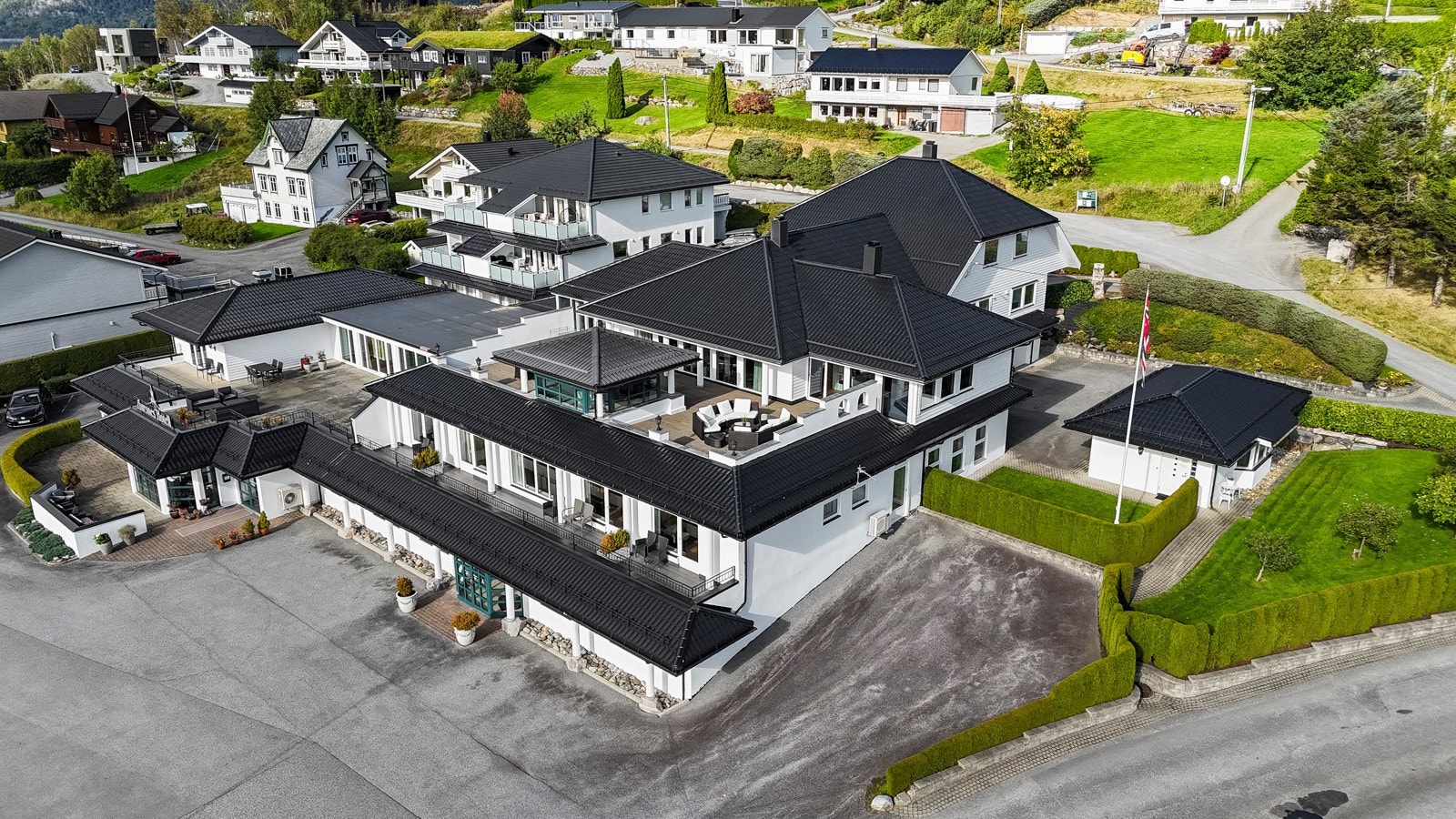 Dronefoto. Galleribilde