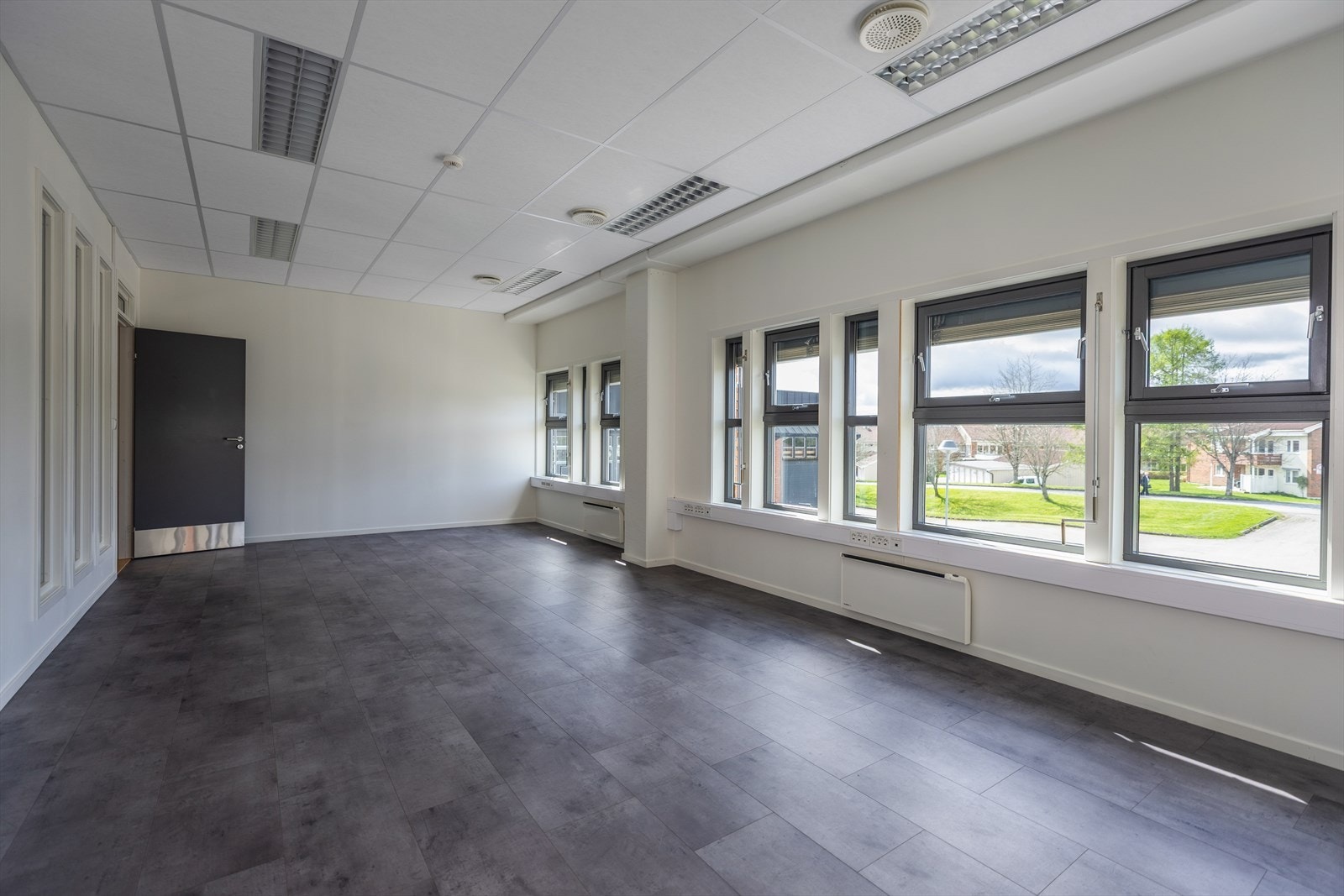 Åpent kontorlandskap Galleribilde