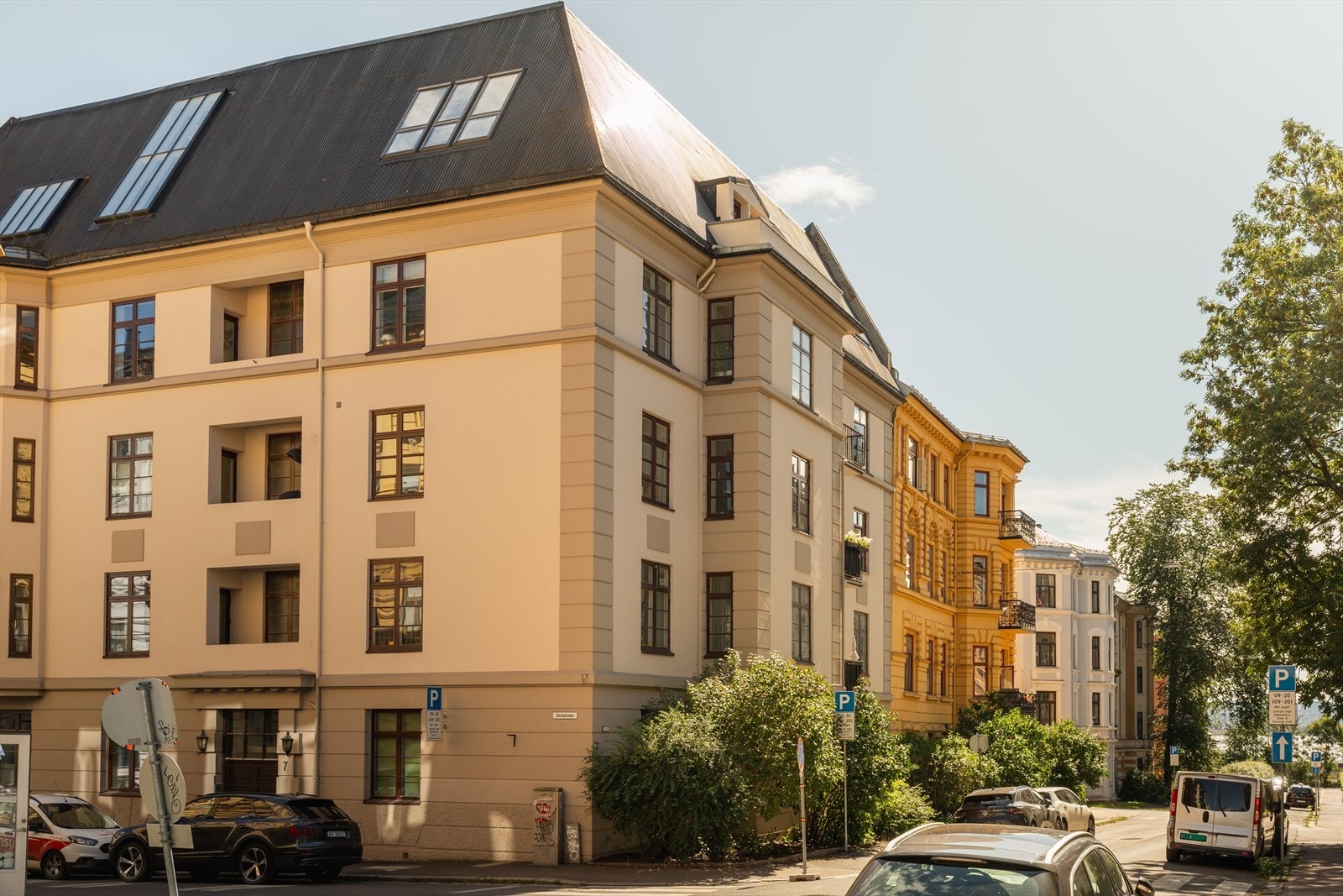 KONTAKT MEGLER FOR VISNING: Martin Ruud - tlf. 414 08 858 Galleribilde