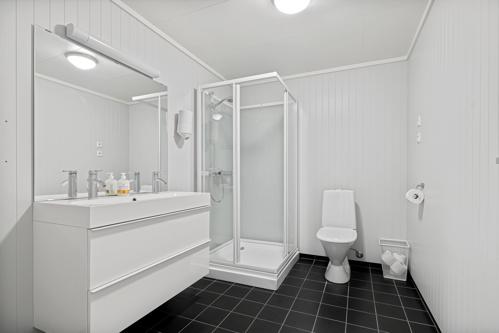 Badet i 1. etg. Galleribilde