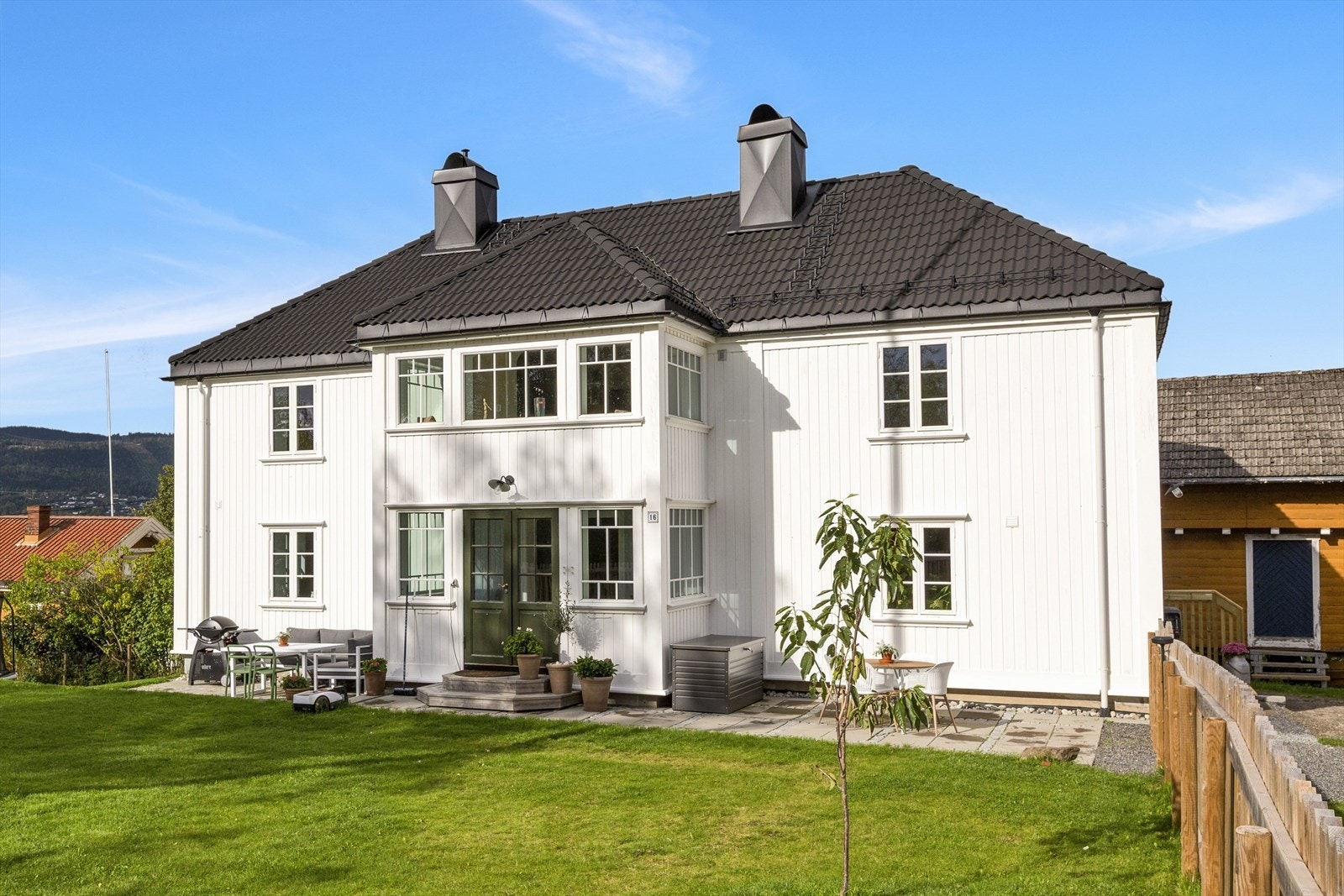 Svært innbydende bolighus som er renovert i perioden fra 2022 til i dag. Galleribilde