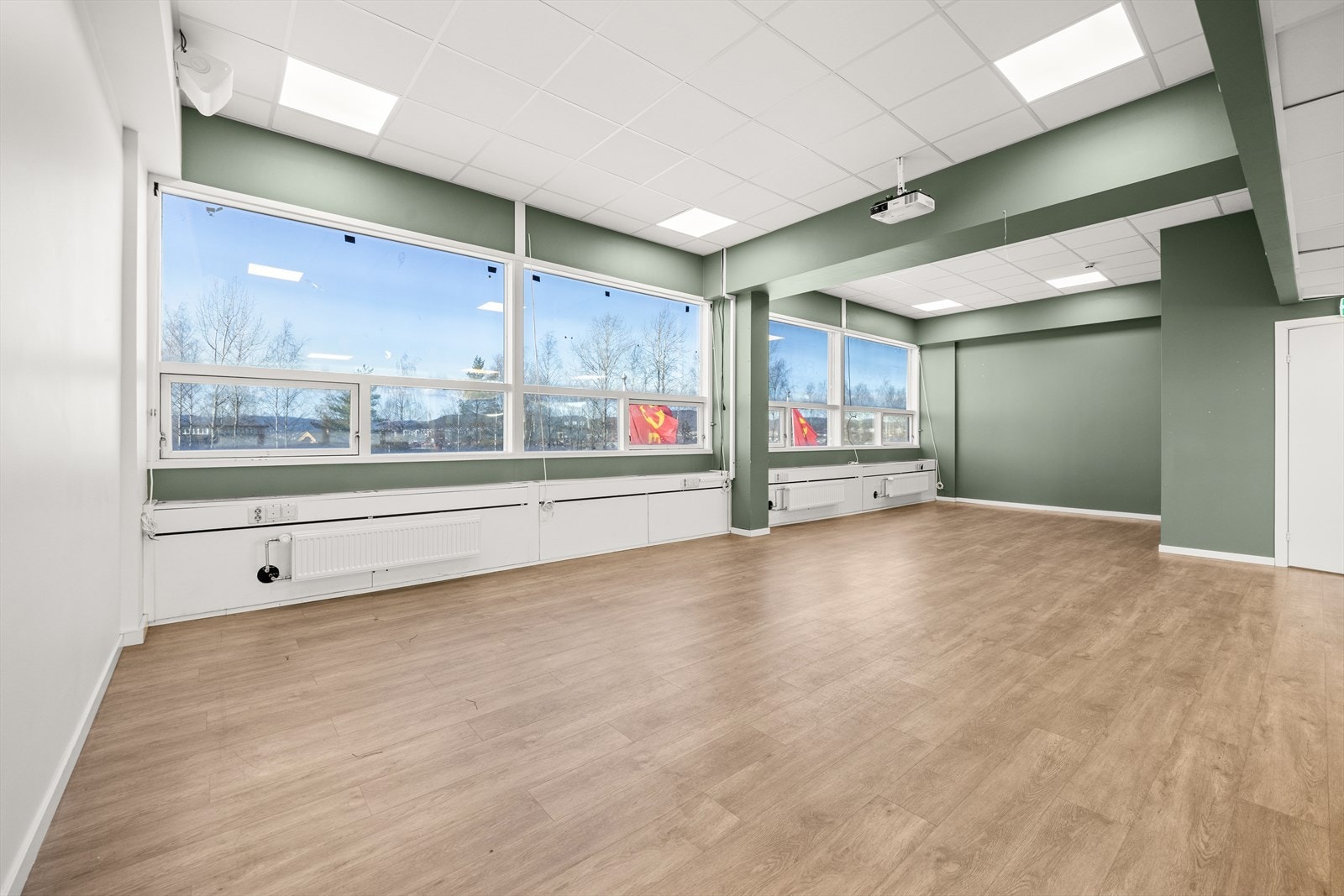 Ledig lokale på 208 kvm Galleribilde