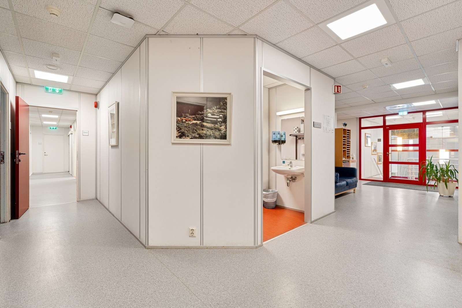 Interior-19.jpg Galleribilde