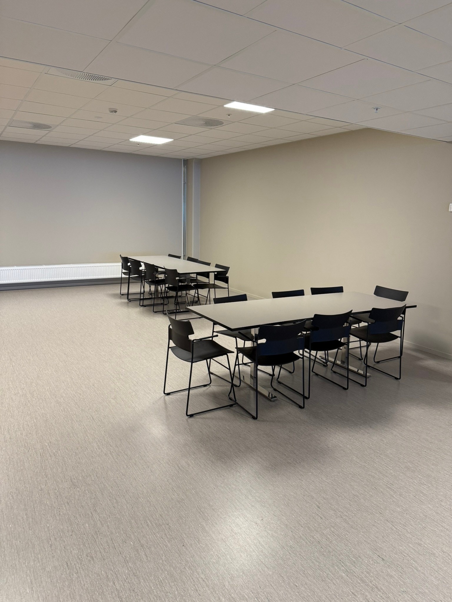 Bilder fra de faktiske lokalene - klare for rask overtakelse Galleribilde