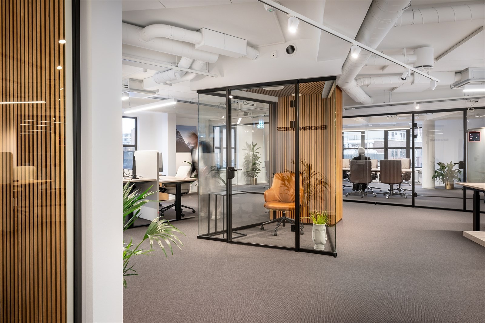 Referansebilde av ferdig tilpasset kontorlokale fra Storgaten 10A Galleribilde