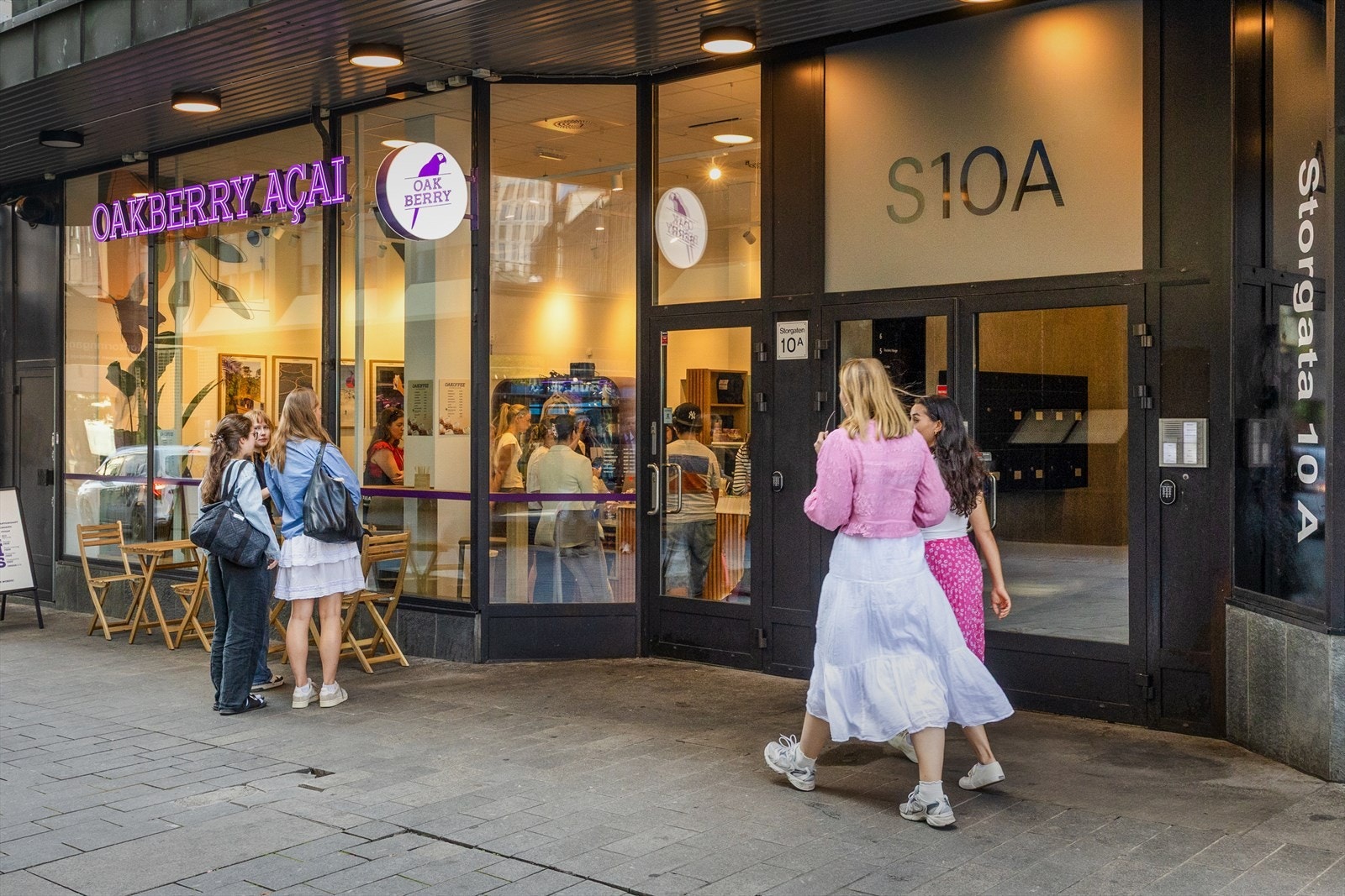 Oakberry Acai på bakkeplan like ved inngangspartiet Galleribilde