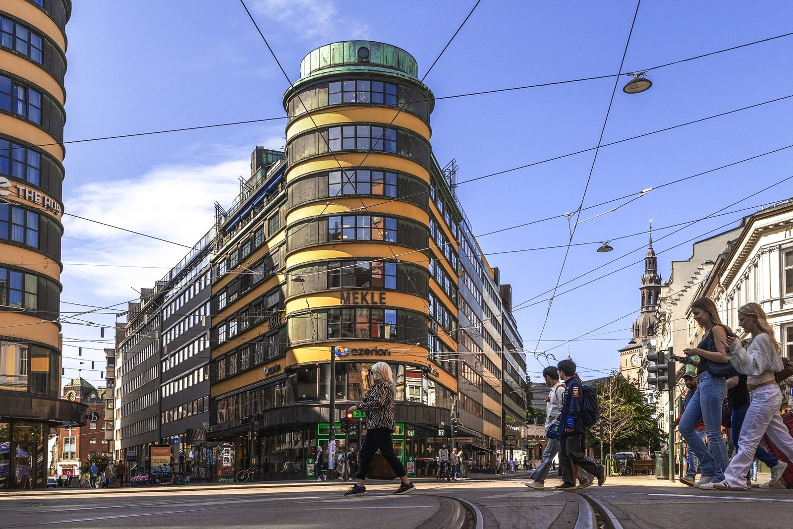 Storgata 10 sett fra Folketeaterpassasjen Galleribilde