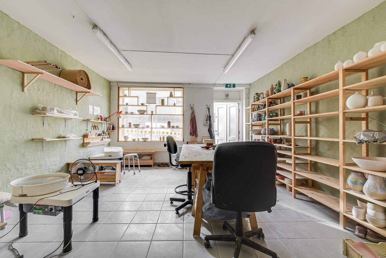 Seksjon 2 - Også brukt til kjeramikkverksted. Galleribilde