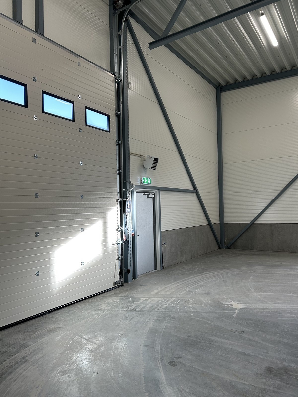 Uten navn2.jpg Galleribilde