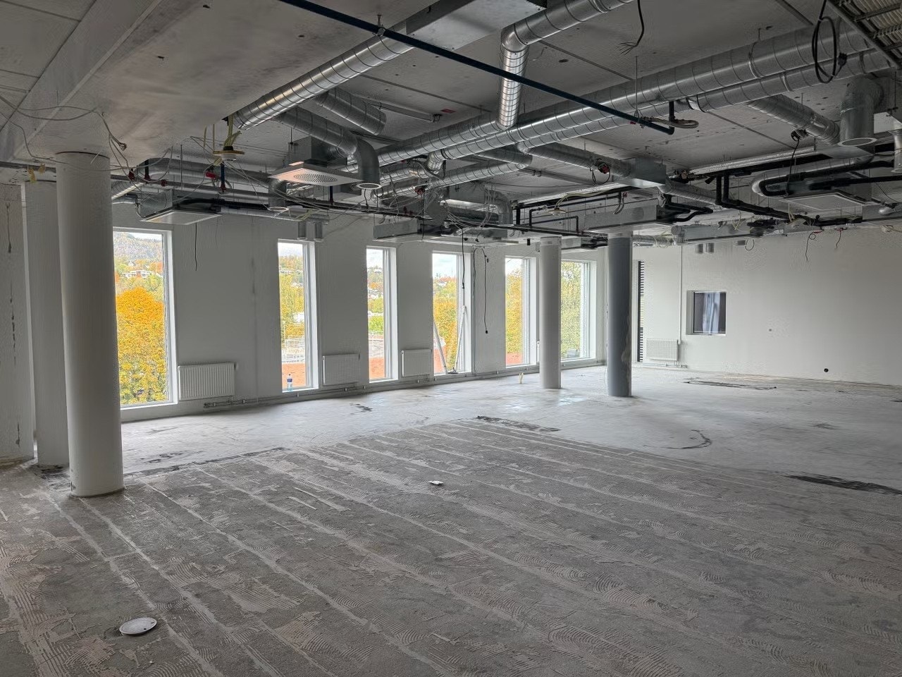 Kontorlokaler i 5 etg. før innredning Galleribilde