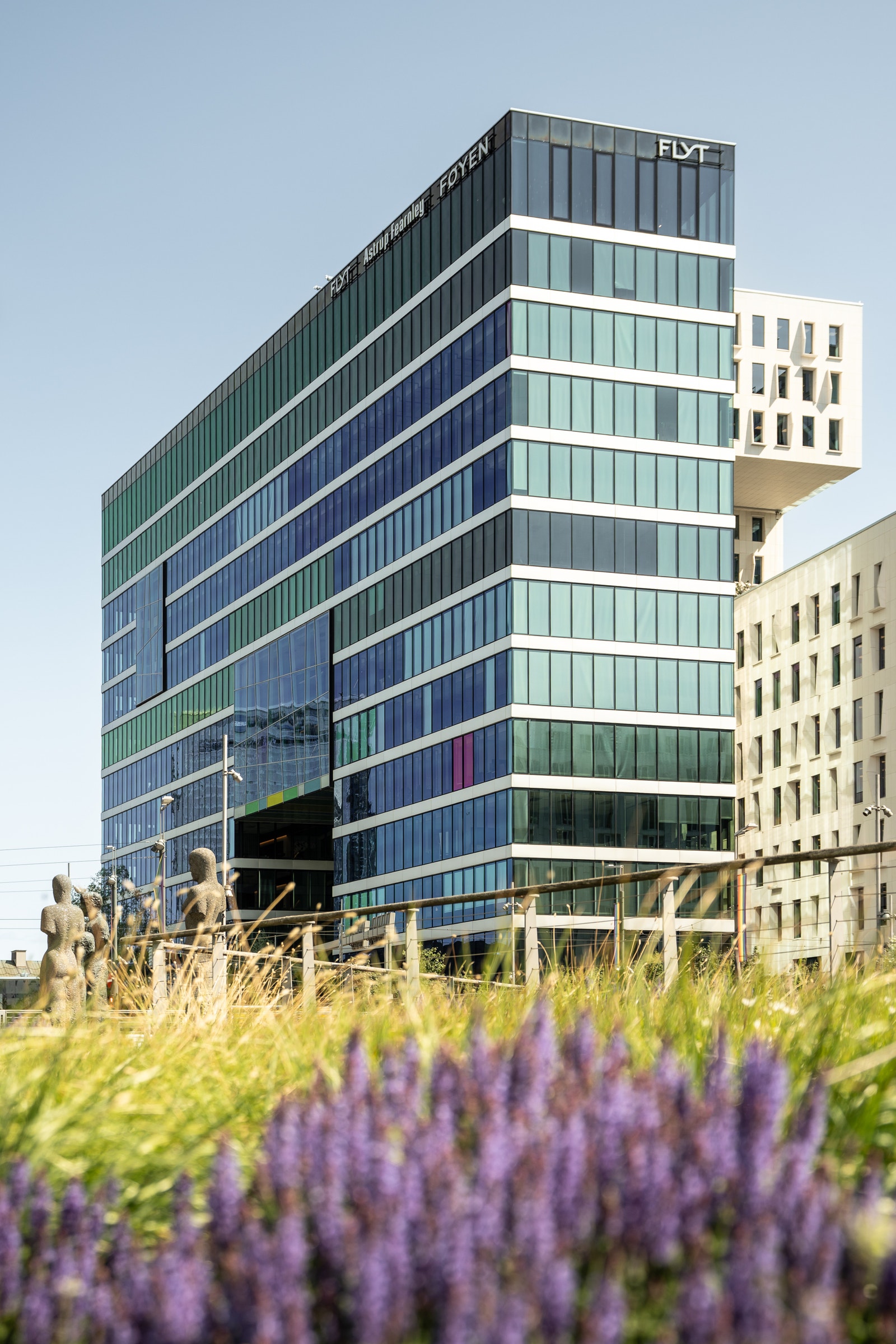 DEG8 er inngangen til Barcode-rekken. Galleribilde