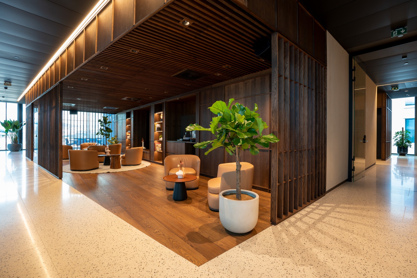 Lounge tilknyttet møtesenter i toppetasje. Galleribilde