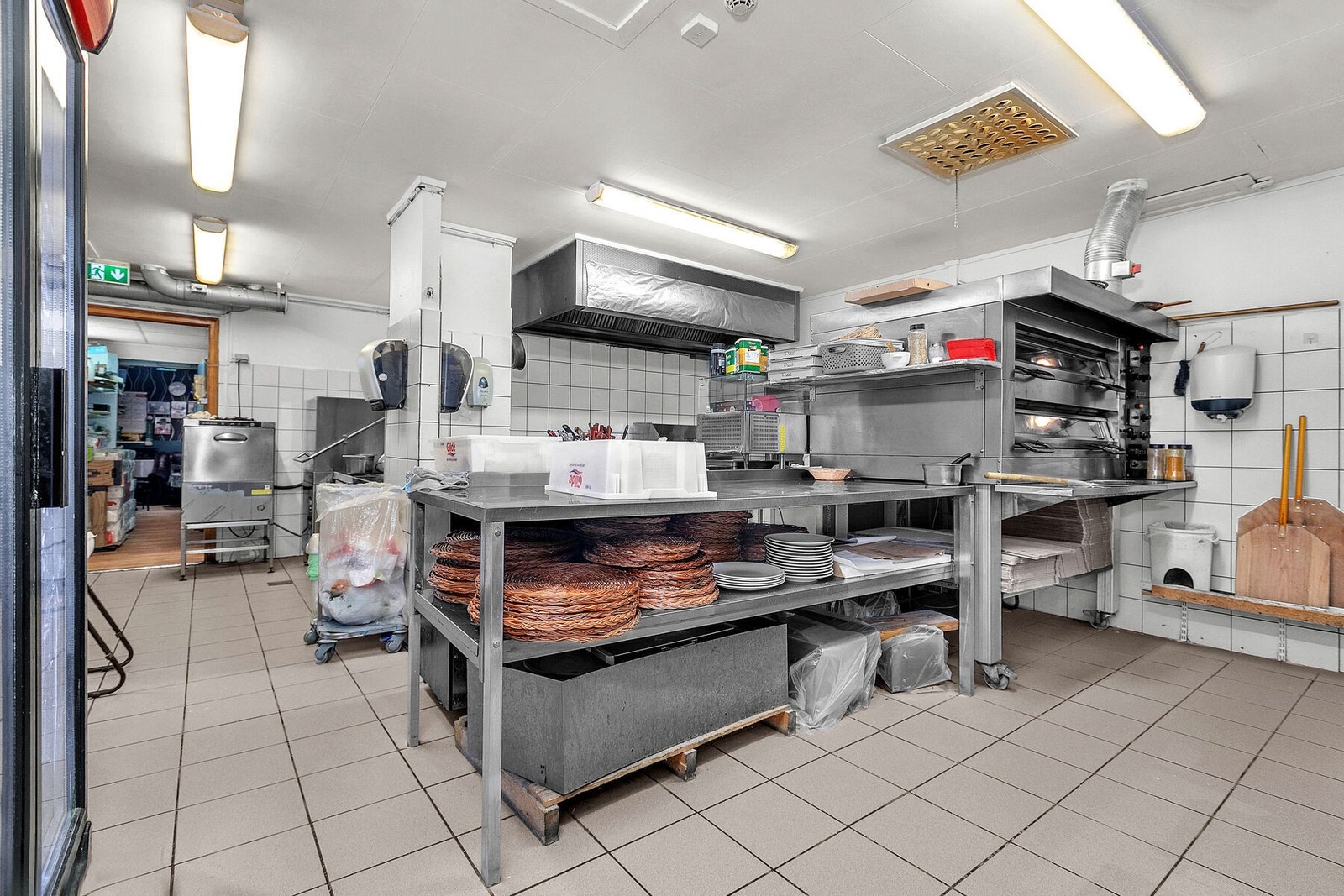 2etg - Leietaker Bella Napoli - Kjøkken Galleribilde